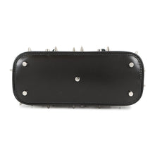 Load image into Gallery viewer, GUCCI Diana Bamboo Black715775 Leather Metal