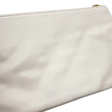 Load image into Gallery viewer, CHANEL CHANEL22 Handbag WhiteAS3260 Shiny Calf Leather Size Small