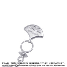 将图像加载到图库查看器中,GRAFF Icon Pear-Shaped Diamond PendantRGP707 18K White Gold