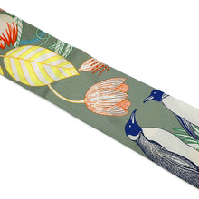 Load image into Gallery viewer, HERMES Twilly Precious Paradise Vert・Amande/Apricot/Blue・Jean Silk100%