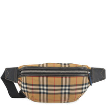 Load image into Gallery viewer, BURBERRY Vintage Check SONNY Crossbody Bag Beige/Black/Multicolor8005521 Nylon Size Medium