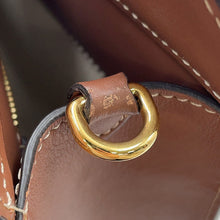 Load image into Gallery viewer, BURBERRY Two-tone Natural/Brown8031746 Canvas Leather Size Mini