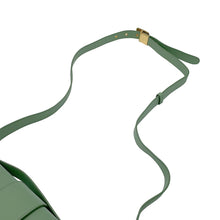 Load image into Gallery viewer, Dior 30 Montaigne Montaigne Shoulder Bag GreenM9203UMOS Box Calf LeatherLeather