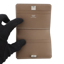 将图像加载到图库查看器中,HERMES Card Case Medor EtoupeH084730CK18 Veau Madame