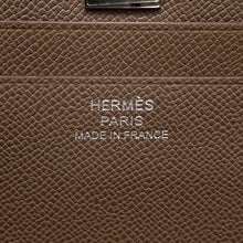 Load image into Gallery viewer, HERMES Card Case Medor EtoupeH084730CK18 Veau Madame