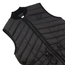 Load image into Gallery viewer, HERMES Crude cell down vest with patches Size 34 Black3H0156DA Polyester100%