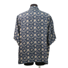 Load image into Gallery viewer, LOUIS VUITTON Open collar shirt Size L NavyHPS34W Silk100%