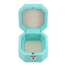将图像加载到图库查看器中,TIFFANY&Co. Faceted Jewelry Box Small TIFFANY&Co.Blue Leather Size Small