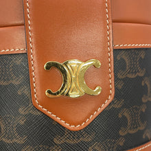 Load image into Gallery viewer, CELINE Triomphe Tambour Tan195192 PVC Leather Size Medium