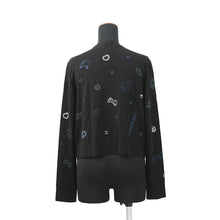 Load image into Gallery viewer, HERMES Lightweight cardigan with long sleeves and the Candy Libris Bandana motif Size 42 BlackH5H2729D3 Wool96% Nylon 3% Polyurethane1%