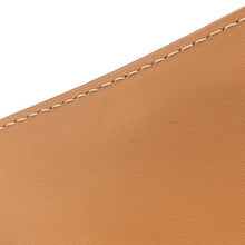 将图像加载到图库查看器中,BURBERRY Pocket bag Beige/Warm Sand8039070 Canvas Leather Size Medium