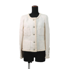 Load image into Gallery viewer, CHANEL COCO Button Jacquard Jacket Size 36 WhiteP71059 Wool 64% Silk19% Nylon17%