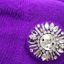 Load image into Gallery viewer, CHANEL Rhinestone Cardigan Size 38 PurpleP72973 Cashmere99% Polyurethane1% Rhinestone
