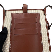 Load image into Gallery viewer, BURBERRY Annie Phone Case Beige/Brown8040877 Canvas Leather