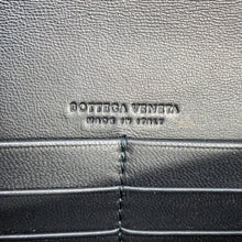 Load image into Gallery viewer, Bottega Veneta INTRECCIATO Chain wallet Black/Gold Leather/Nylon