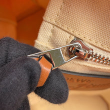 Load image into Gallery viewer, LOEWE Paula's Ibiza Tote Bag Orange/Brown Canvas Leather