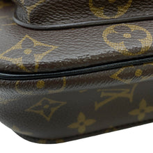 将图像加载到图库查看器中,LOUIS VUITTON Passy RedM45592 Monogram