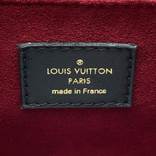 将图像加载到图库查看器中,LOUIS VUITTON Passy RedM45592 Monogram