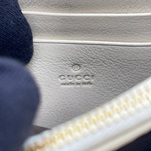 Load image into Gallery viewer, GUCCI Blondie Chain Wallet Off-white725219 Leather