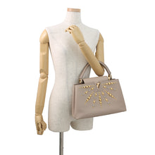 Load image into Gallery viewer, LOUIS VUITTON Capucines Galet Leather Size MM