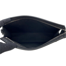 将图像加载到图库查看器中,LOUIS VUITTON Gaston Wearable Wallet NoirM81124 Monogram Eclipse