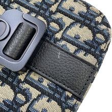 将图像加载到图库查看器中,Dior Oblique Saddle Vertical Pouch Black/Beige/Navy2ADCA446YKS Leather Canvas
