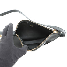 将图像加载到图库查看器中,BURBERRY Shield Sling Bell Bag Charm Shoulder Bag Black8077580 Leather Size Mini