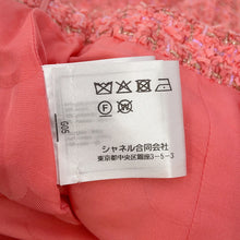 Load image into Gallery viewer, CHANEL Skirt Size 36 PinkP63188 Polyamide 47% Cotton 33% Polyester 12% Viscose 8%