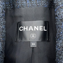 Load image into Gallery viewer, CHANEL Tweed Double-Breasted Coat Size 34 Black/NavyP64017 Cotton49% Polyamide31% Acryl20%
