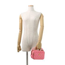 将图像加载到图库查看器中,CHANEL Matelasse Small Vanity Bag CoralPinkAS3221 Caviar Leather
