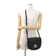 Load image into Gallery viewer, CELINE Triomphe Busas Shoulder Bag Black114453 Leather Size Medium