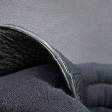 将图像加载到图库查看器中,SAINT LAURENT PARIS LE 5 A 7 BEA Le Sancassette Bear Shoulder Black763435AADUU1000 Soft Deer Leather