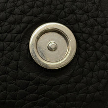 将图像加载到图库查看器中,LOUIS VUITTON Steamer EastWest Wearable Wallet NoirM13888 Taurillon・Monogram