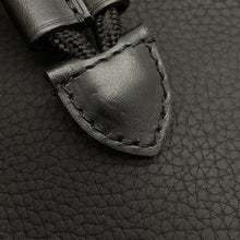 将图像加载到图库查看器中,LOUIS VUITTON Christopher Slim Backpack NoirM58644 Taurillon Leather