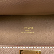 Load image into Gallery viewer, HERMES Jypsiere Etoupe Evercolor Size Mini