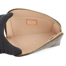 将图像加载到图库查看器中,LOUIS VUITTON Pochette Cosmetic BeigeM46579 Monogram Size MM