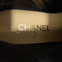 Load image into Gallery viewer, CHANEL Camellia short boots BlackG45310 suede Size 37C