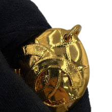 Load image into Gallery viewer, CHANEL Matelasse CC Logo Long Necklace Metal