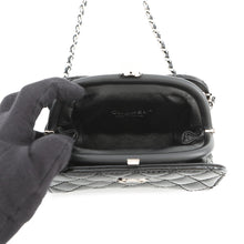 Load image into Gallery viewer, CHANEL Matelasse Kiss Lock ChainShoulder Bag Black Patent Leather Leather