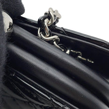 Load image into Gallery viewer, CHANEL Matelasse Kiss Lock ChainShoulder Bag Black Patent Leather Leather