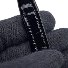 Load image into Gallery viewer, CHANEL Matelasse Kiss Lock ChainShoulder Bag Black Patent Leather Leather