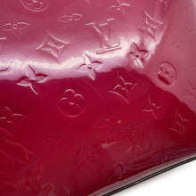 Load image into Gallery viewer, LOUIS VUITTON Long Beach MagentaM90480 Monogram Vernis Leather Size PM