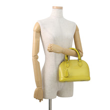 将图像加载到图库查看器中,LOUIS VUITTON Alma PistachianM40981 Epi Leather Size BB