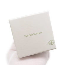 Load image into Gallery viewer, Van Cleef & Arpels Vintage Alhambra PendantVCARO9VA00 18K Yellow Gold