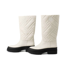 Load image into Gallery viewer, HERMES Fuji Ex-Libs Boots White/Black Leather Size 36 1/2