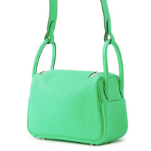 将图像加载到图库查看器中,HERMES Lindy VertComic Taurillon Clemence Size Mini