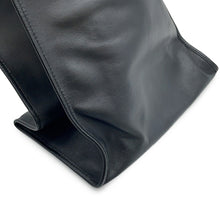 将图像加载到图库查看器中,BALENCIAGA Logo Shopper Tote Black541842 Leather