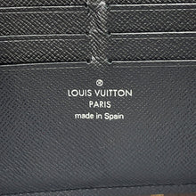 Load image into Gallery viewer, LOUIS VUITTON Zippy Dragonne NoirM69407 Monogram Macassar Canvas