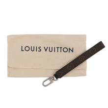 Load image into Gallery viewer, LOUIS VUITTON Zippy Dragonne NoirM69407 Monogram Macassar Canvas