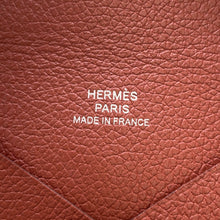 Load image into Gallery viewer, HERMES Calvi Brique Evercolor